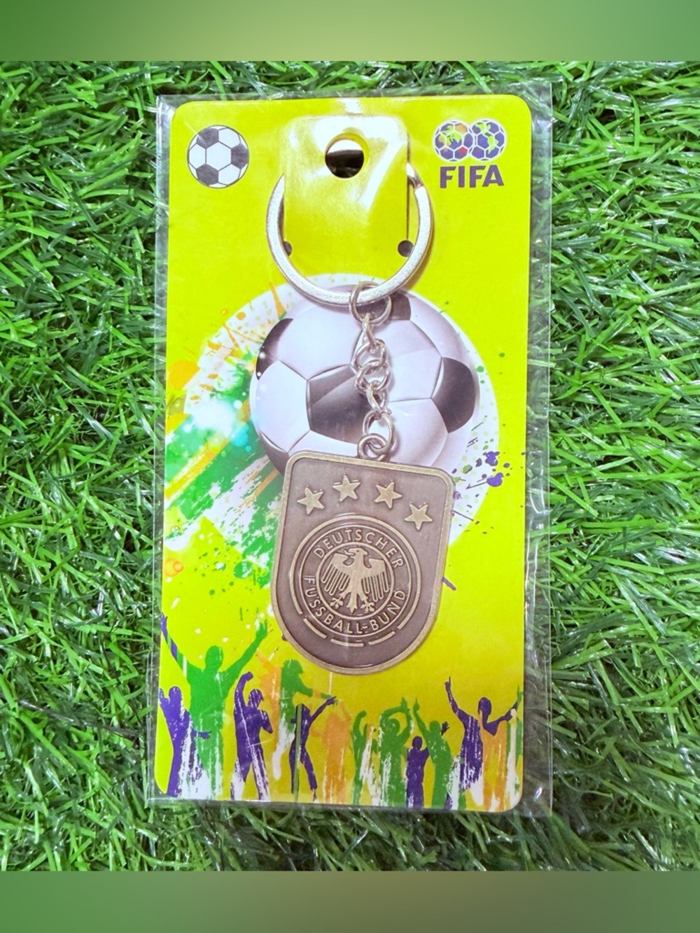 Keychain 🏆GERMANY 🇩🇪 Deutscher Fussb. World Cup Bronze Soccer/ Llavero Alemania